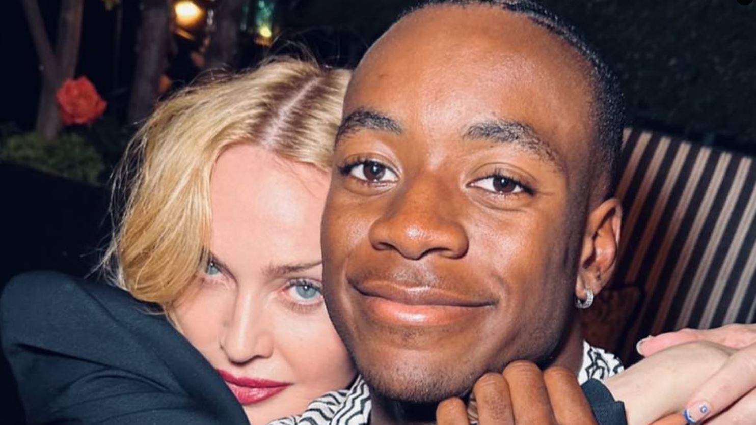 μαντονα γιος