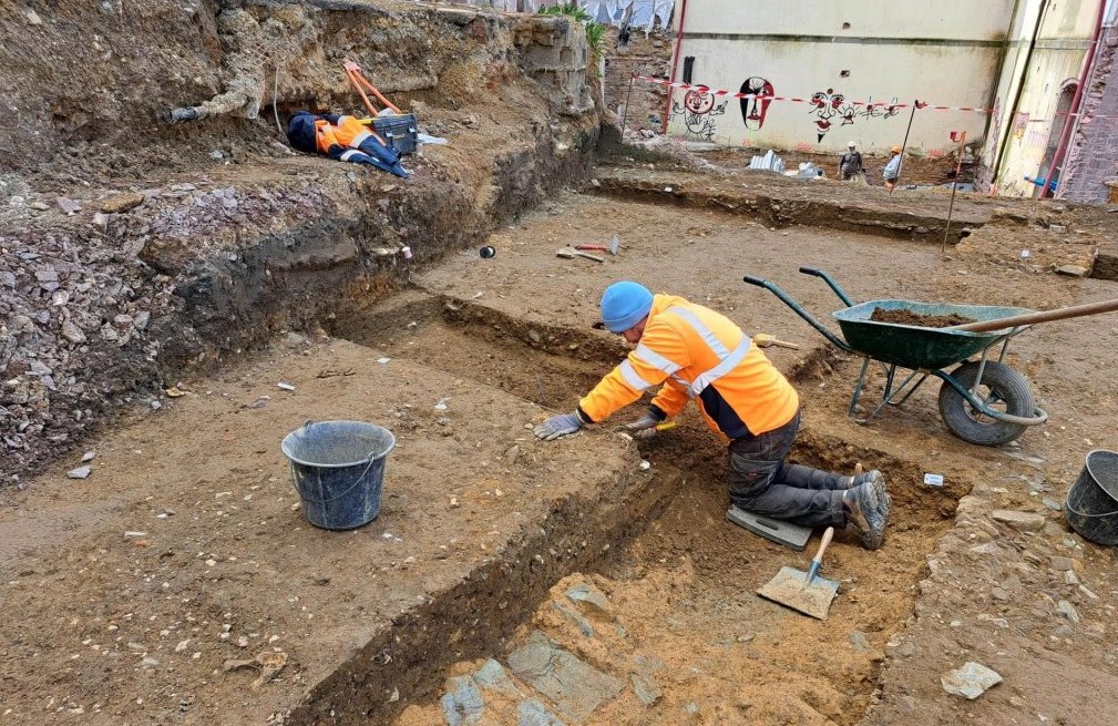 Στην αλλαγή του πρώτου αιώνα η ρωμαϊκή πόλη γνώρισε άνθιση.