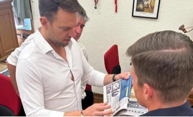 Κασσελάκης- Βουλή