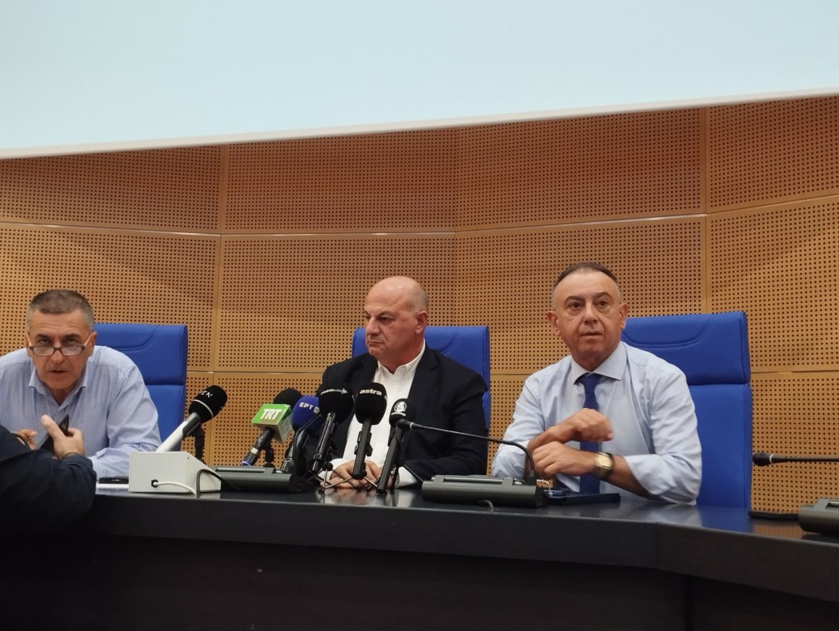 Λάρισα: Ευρεία συντονιστική σύσκεψη για τα κρούσματα πανώλης σε αιγοπρόβατα  – ΦΩΤΟ