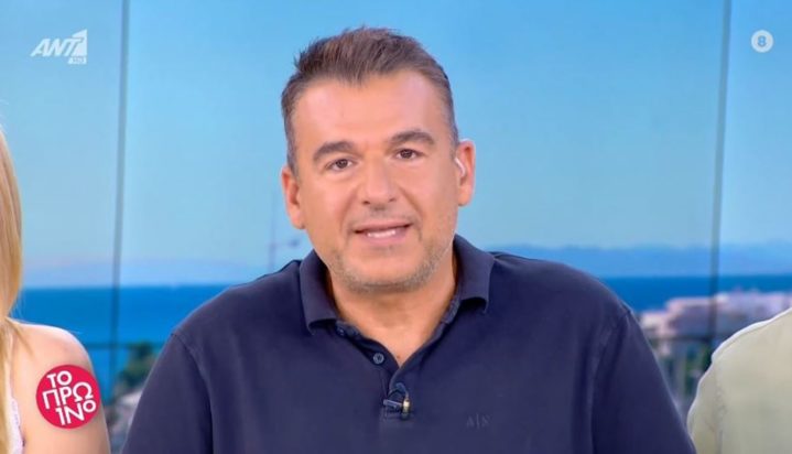 Γιώργος Λιάγκας Τήνος - Βουτιά σε φυσική πισίνα