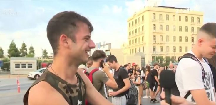 Λιμάνι Πειραιά: Η επική αντίδραση μαθητή για τις Πανελλήνιες