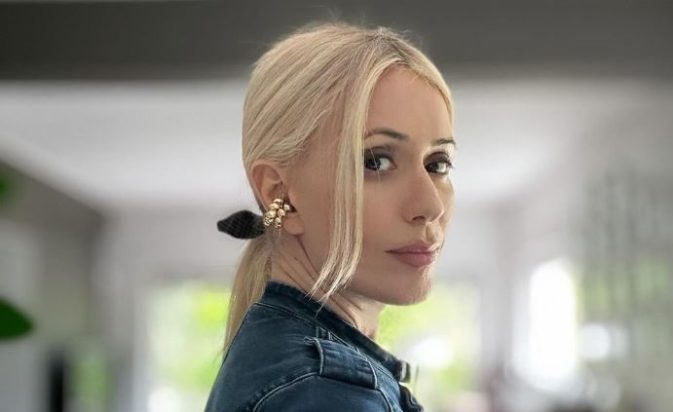 Μαρία Μπακοδήμου απάντηση για τα φίλτρα φωτογραφίες