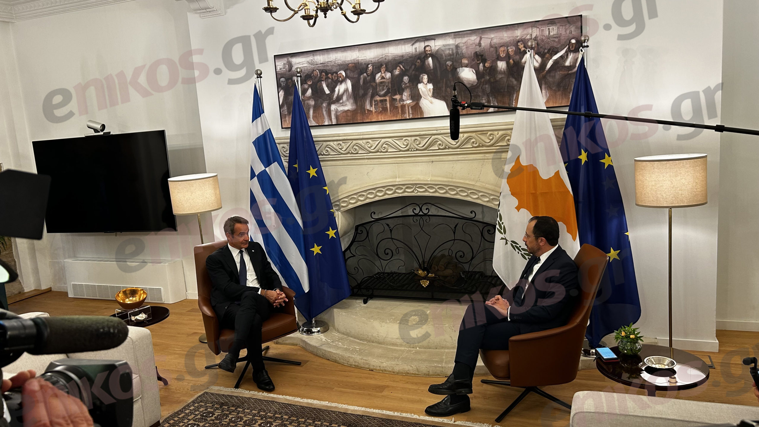 Αποστολή στην Κύπρο: Αθήνα και Λευκωσία συντονίζουν τον βηματισμό τους στον δρόμο επίλυσης του Kυπριακού – Δείτε εικόνες