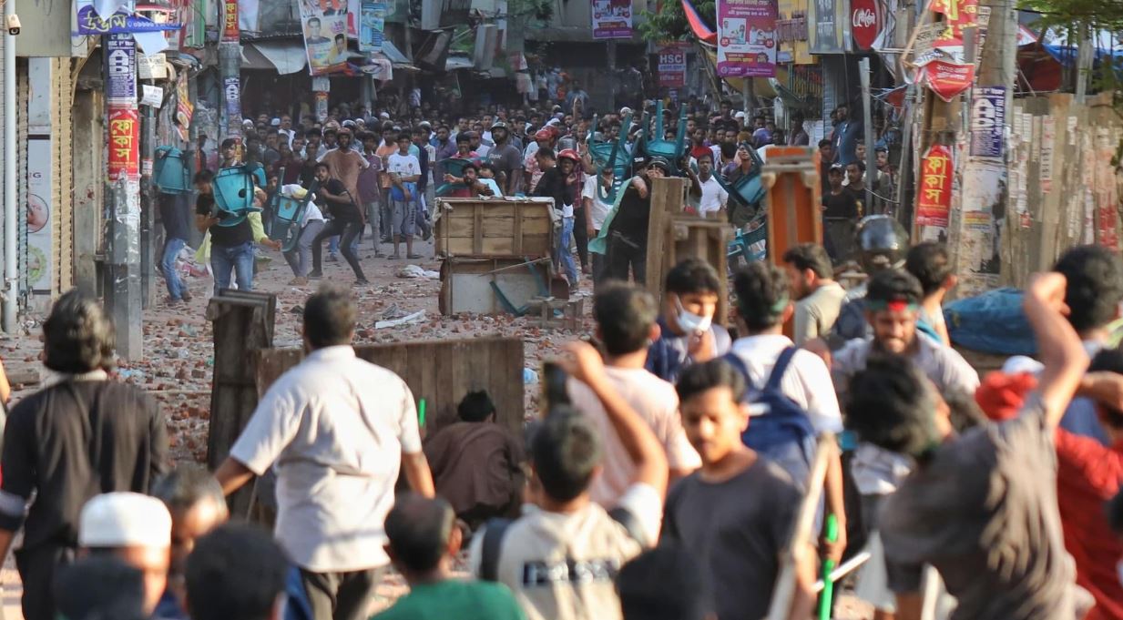 ΜΠΑΓΚΛΑΝΤΕΣ ΞΥΛΟ