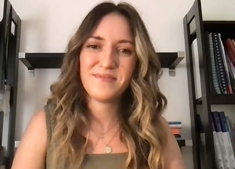 Πανελλήνιες εξετάσεις: Νοσηλεύτρια στο «Σωτηρία» συγκέντρωσε 19.300 μόρια και πλέον είναι φοιτήτρια της Ιατρικής