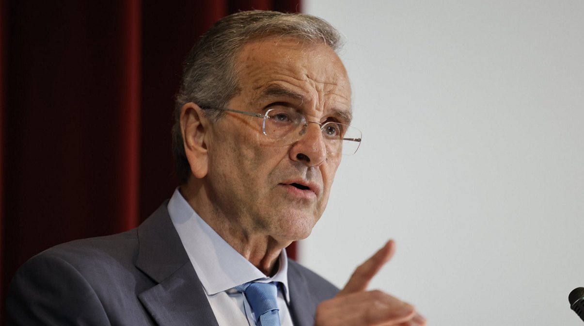 Διευθυντής γραφείου Τύπου Σαμαρά: «Αλαζονική η στάση της κυβέρνησης – Αστειεύεστε προφανώς ότι θα κάνει δικό του δεξιό κόμμα»