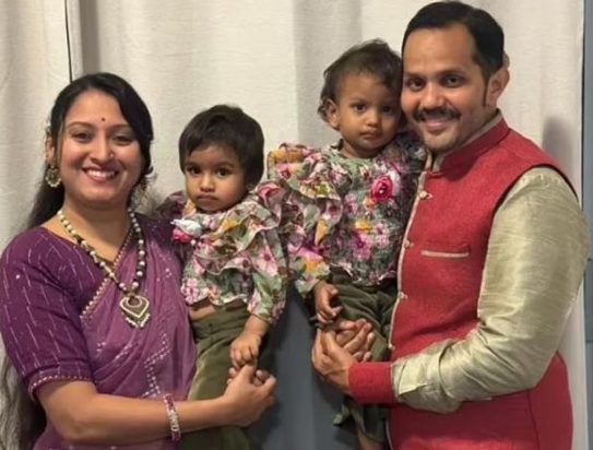 ΣΙΝΤΝΕΪ ΓΟΝΕΙΣ