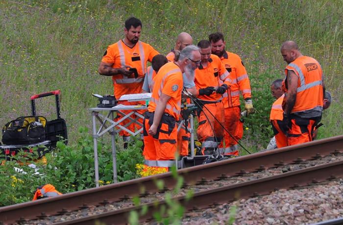 Γαλλία: Δεν αποκλείεται η εμπλοκή ξένου κράτους στην δολιοφθορά στα τρένα – Οι δηλώσεις του Υπουργού Εσωτερικών