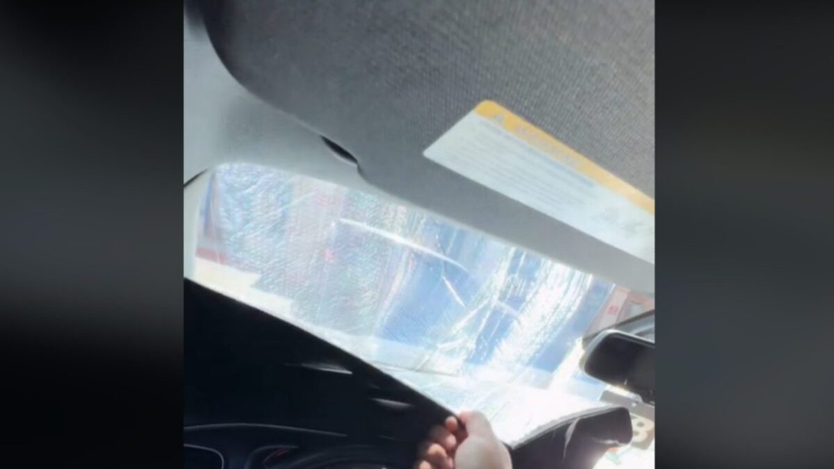 «Νόμιζα ότι όλοι το ήξεραν»: Άνδρας συνειδητοποίησε ότι χρησιμοποιούσε λάθος την ηλιοπροστασία του αυτοκινήτου