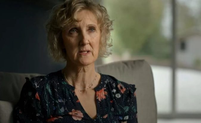 H 60χρονη Susane King μιλάει για την έρευνα που έκανε προκειμένου να βρει τις χαμένες αδελφές της.