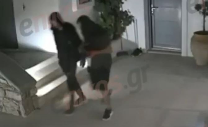 Μύκονος: Βίντεο ντοκουμέντα από τη δράση συμμορίας που «ξάφριζε» τουριστικά καταλύματα – Έκρυβαν τη λεία τους ανάμεσα σε βράχους