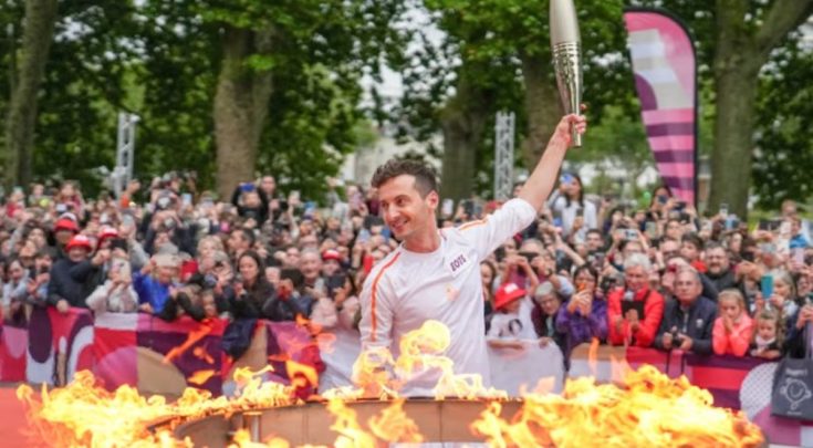 Ο καλλιτεχνικός διευθυντής της τελετής έναρξης των Ολυμπιακών Αγώνων στο Παρίσι, Τομά Ζολί.