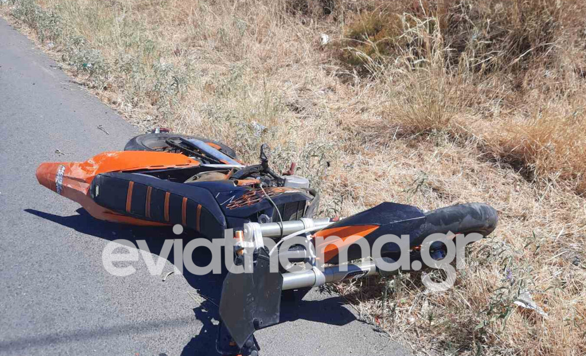 Εύβοια: Σοβαρό τροχαίο στον Βατώντα Νέας Αρτάκης έπειτα από εκτροπή μηχανής – Δύο τραυματίες