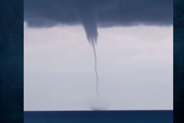 Υδροσίφωνας στην παραλία της Χαλκιδικής