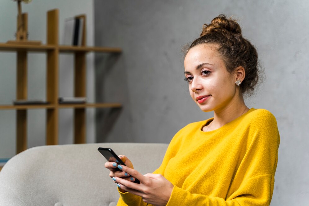 Ηχογράφησε τις προσβολές της πεθεράς της – «ήθελα ν’ αποδείξω στον άνδρα μου ότι με διαβάλλει πίσω απ’ την πλάτη του»