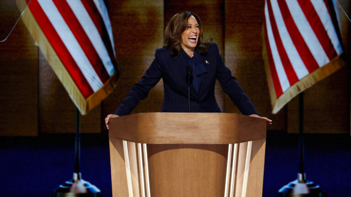 ΗΠΑ: Η Κάμαλα Χάρις αποδέχθηκε το προεδρικό χρίσμα των Δημοκρατικών – «Θα γίνω πρόεδρος για όλους τους Αμερικανούς»