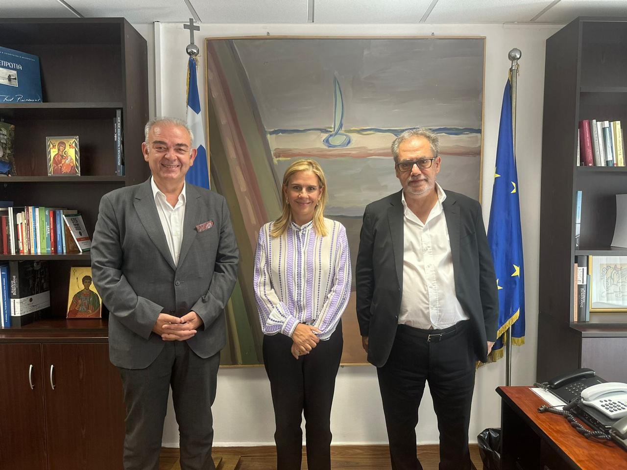 Συνάντηση εργασίας της Υφυπουργού Ανάπτυξης Ζωής Ράπτη με τον Πρύτανη και τον Αντιπρύτανη του ΕΜΠ