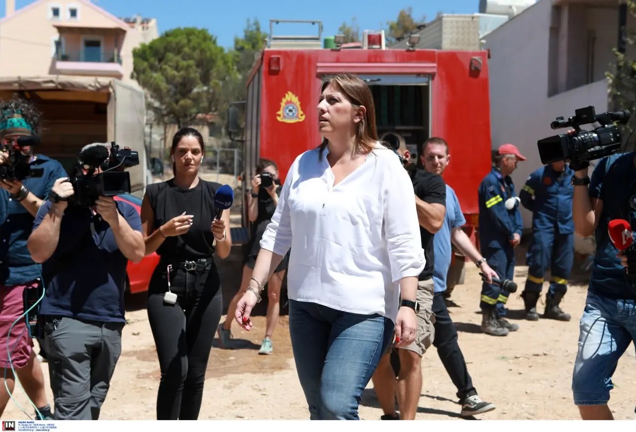 Κωνσταντοπούλου: «Η κυβέρνηση κατάφερε δασική πυρκαγιά να μπει στον αστικό ιστό και να κινδυνεύουν άνθρωποι μέσα στην Αθήνα»