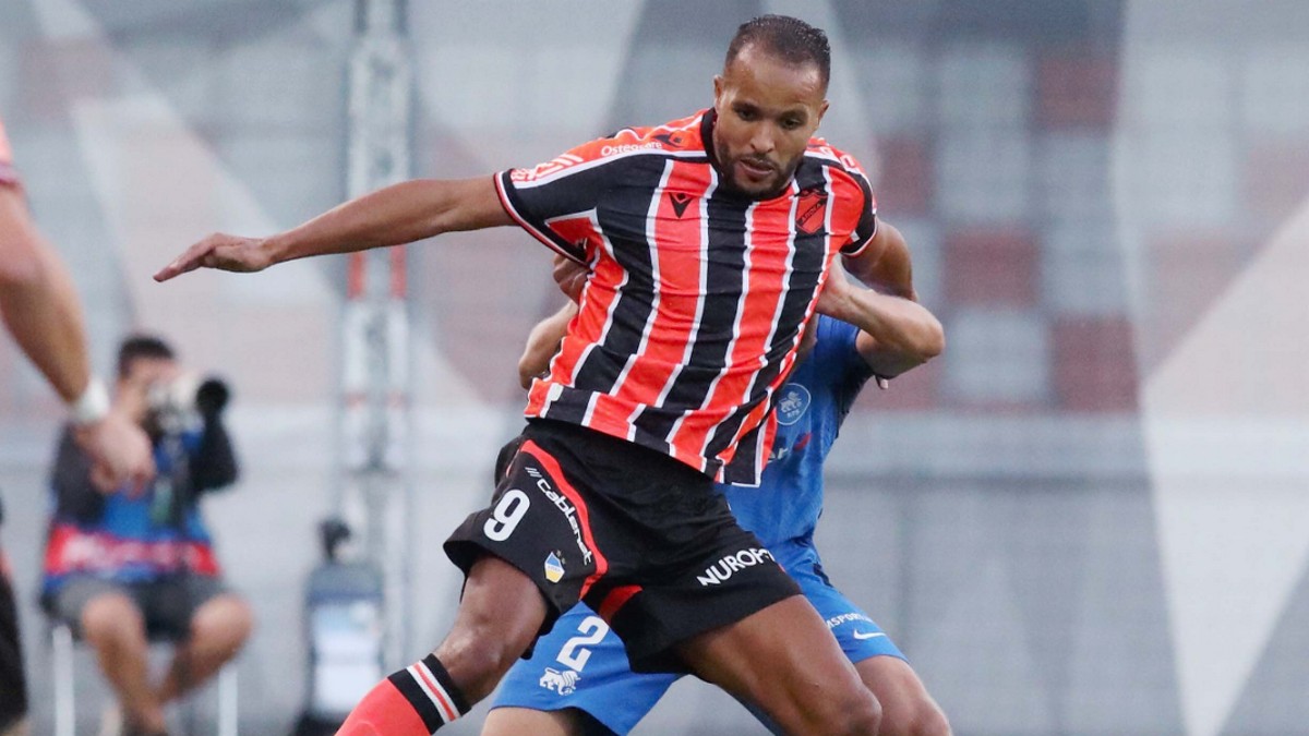 Europa League: «Κλείδωσαν» Άγιαξ, Μακάμπι, Λουντογκόρετς – «Ζωντανός» ο ΑΠΟΕΛ με γκολ του Ελ Αραμπί