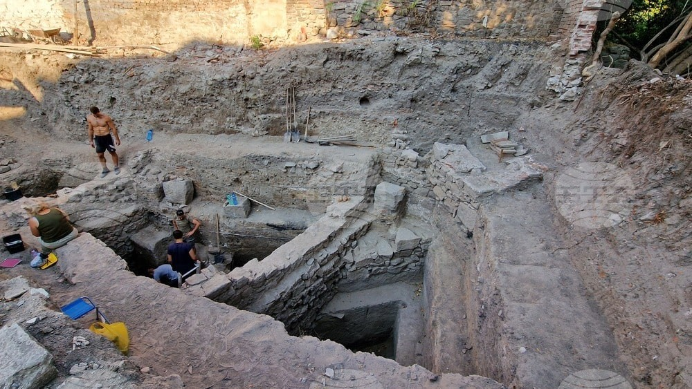 Το έδαφος της Φιλιππούπολης αποτελείται από επίπεδα πολιτισμού που φτάνουν μέχρι και τα επτά μέτρα. Φωτογραφία: Βουλγαρικό πρακτορείο ειδήσεων