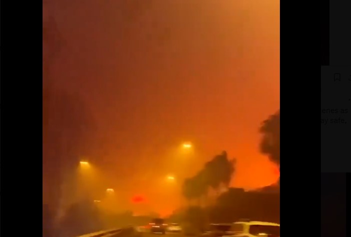 Τουρκία: Πύρινος «εφιάλτης» από τις φωτιές που καίνε για δεύτερη νύχτα στη Σμύρνη – ΒΙΝΤΕΟ