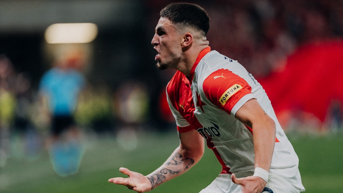 Χρήστος Ζαφείρης: Εμφάνιση καριέρας για τον 21χρονο μεσοεπιθετικό – ΒΙΝΤΕΟ