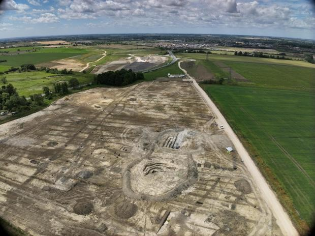 Εναέρια λήψη του σημείου ανασκαφής. Φωτογραφία: Μουσείο Αρχαιολογίας του Λονδίνου