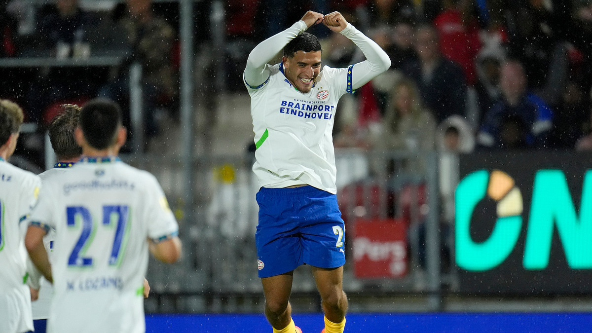 Ολλανδία: Η Αϊντχόφεν «σκόρπισε» την Αλμερε με 7-1