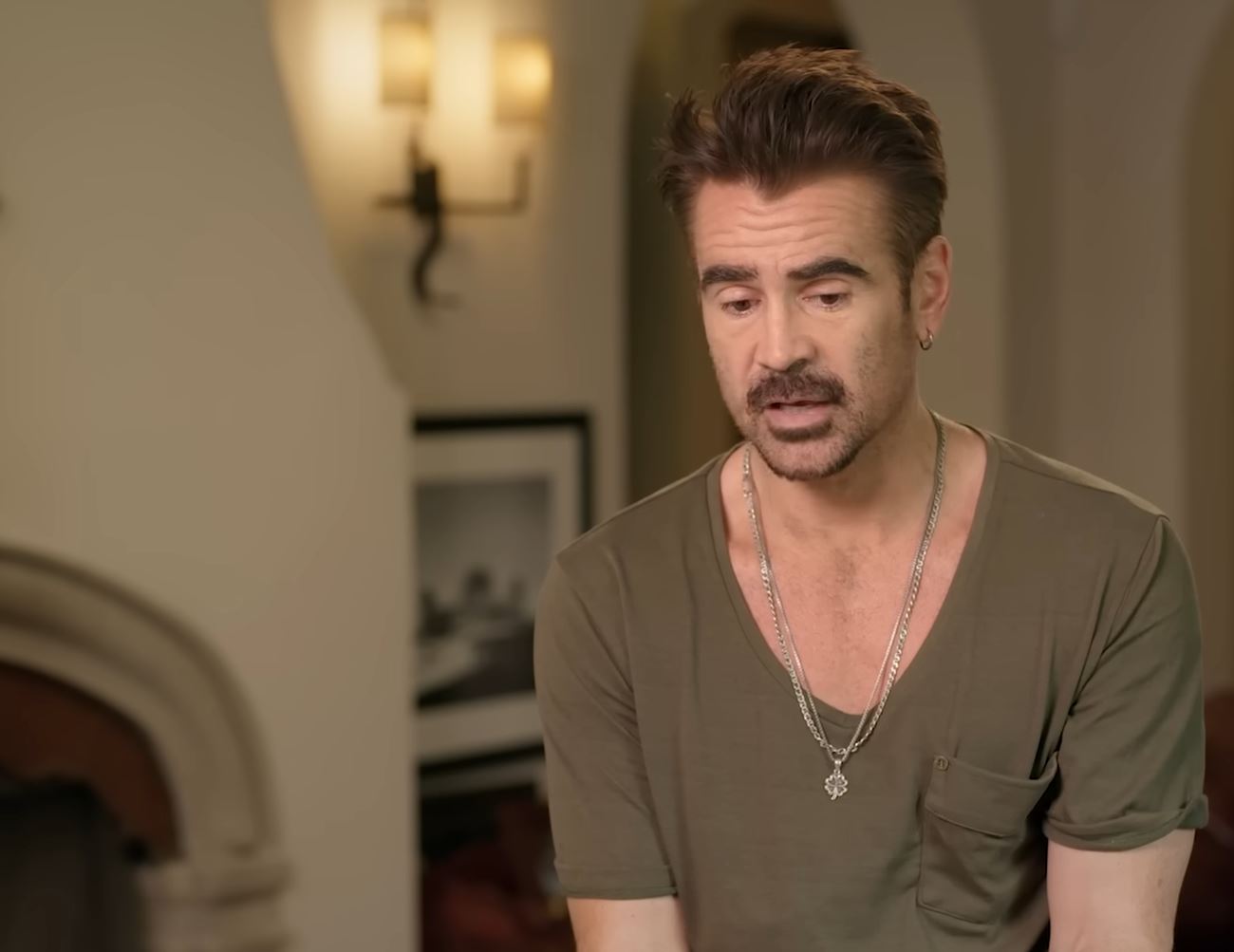 Τι είναι το σύνδρομο Angelman – Η συγκλονιστική εξομολόγηση του Κόλιν Φάρελ για την σπάνια διαταραχή του γιου του