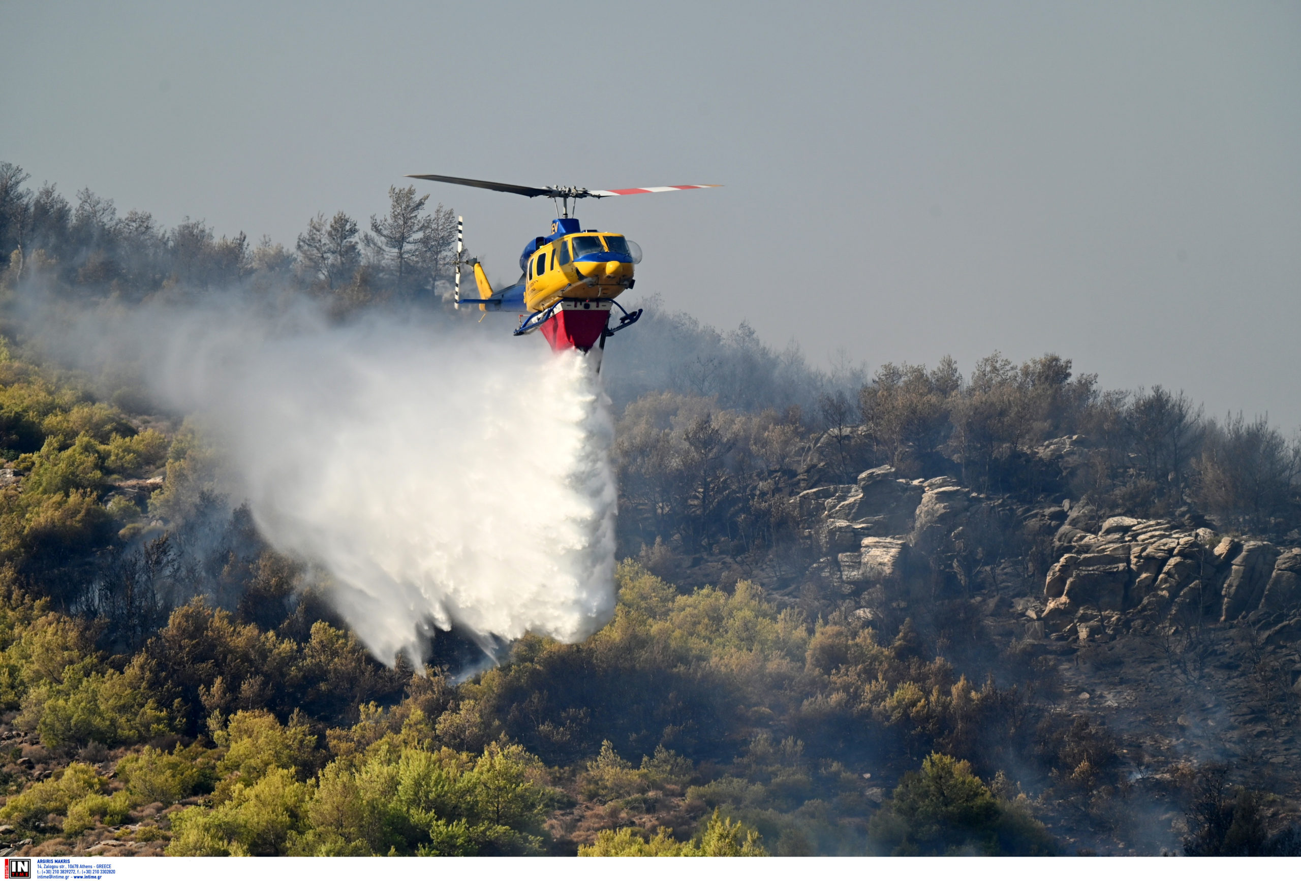 Φωτιά στη Βορειοανατολική Αττική: Πάνω από 300 χλμ. «ταξίδεψε» ο καπνός – Εικόνα από δορυφόρο