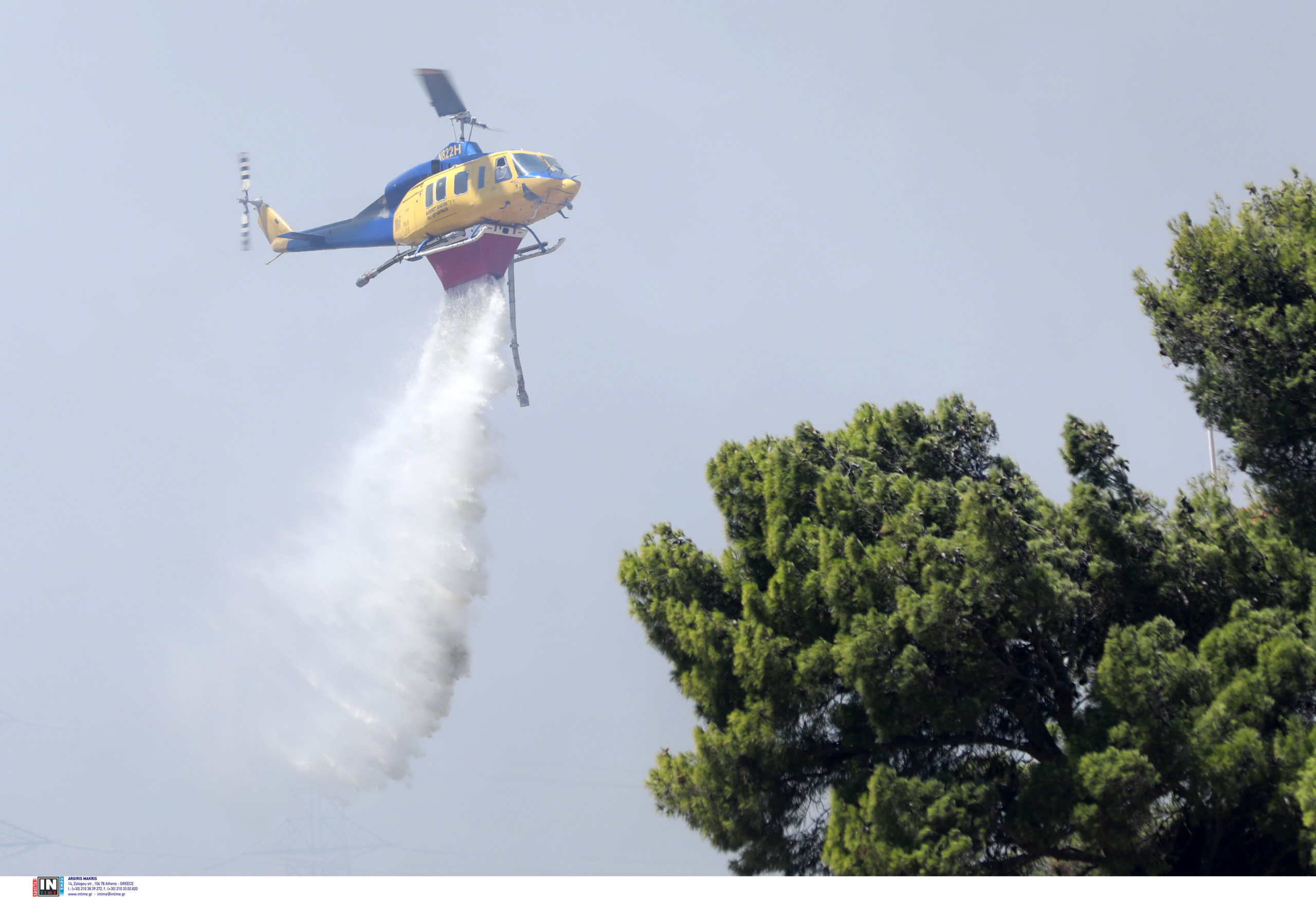 Φωτιά στη Βορειοανατολική Αττική: Εκκενώνονται Πάτημα Χαλανδρίου και Πάτημα Βριλησσίων