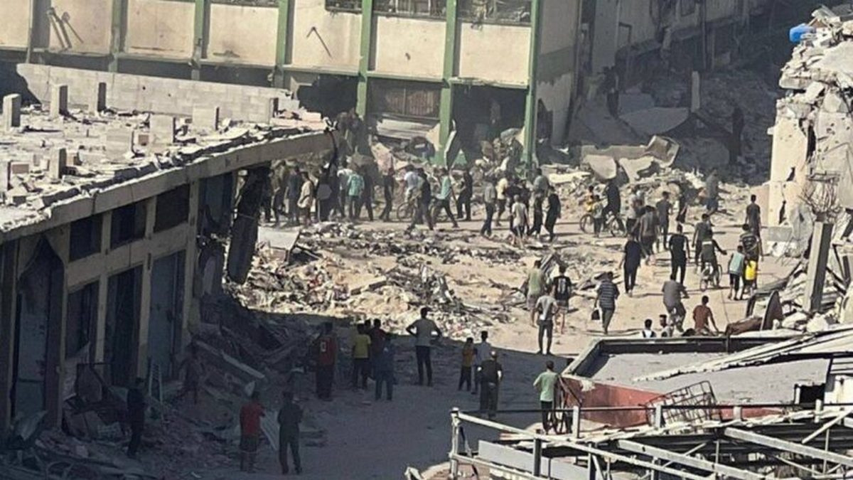 Γάζα: Τουλάχιστον 17 νεκροί από ισραηλινό πλήγμα σε σχολείο – Ο ισραηλινός στρατός λέει ότι έπληξε κέντρο διοίκησης της Χαμάς