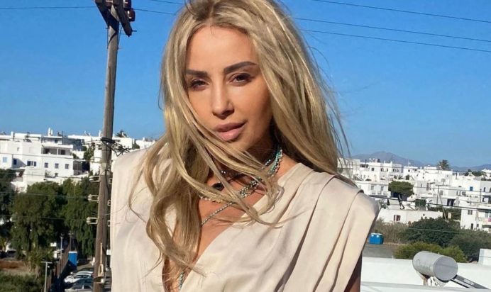 Γωγώ Μαστροκώστα