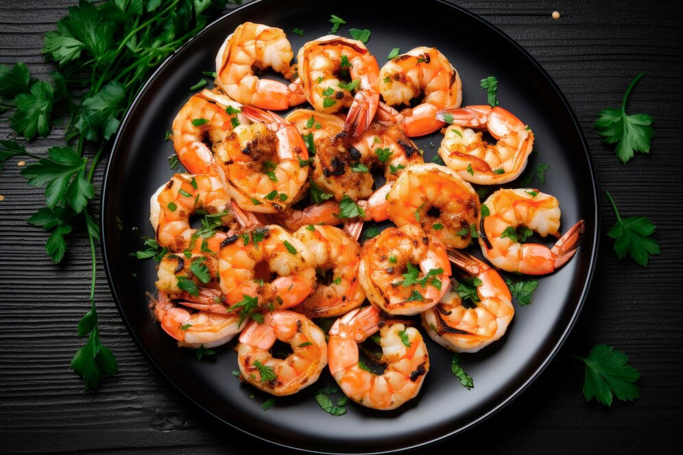 Εύκολη συνταγή για γαρίδες σχάρας με κόλιανδρο – Ο απρόσμενος συνδυασμός γεύσεων που θα σας εκπλήξει