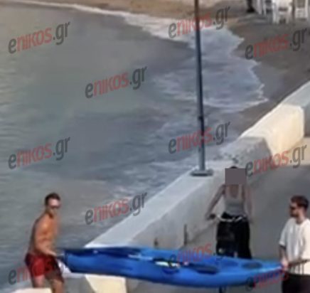 Στέφανος Κασσελάκης- Σπέτσες- κανό