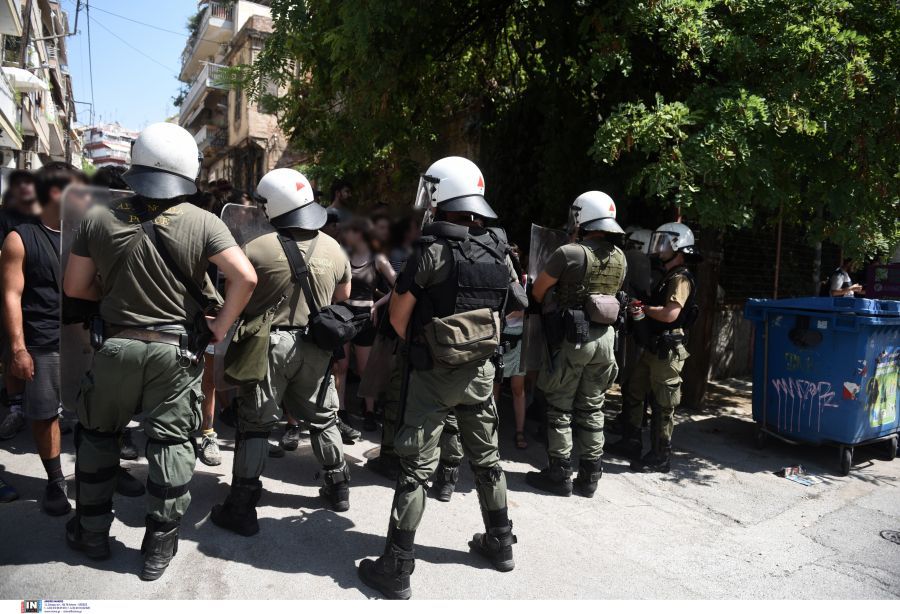 Θεσσαλονίκη: Ελεύθεροι οι 11 συλληφθέντες από την κατάληψη Libertatia – Προκαταρκτική έρευνα διέταξε η εισαγγελέας