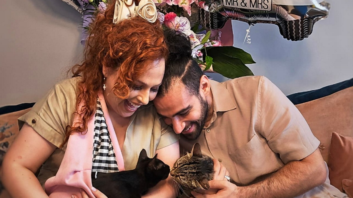 Σοφία Κουρτίδου – Γιάννης Σεβδικαλής: Διακωμωδούν τον ασυνείδητο που πάρκαρε σε αναπηρική θέση και τους άφησε και… χαρτάκι