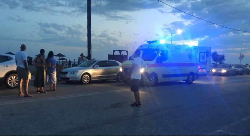 Μεσολόγγι: 40χρονος βγήκε από τη θάλασσα και κατέρρευσε στην αμμουδιά