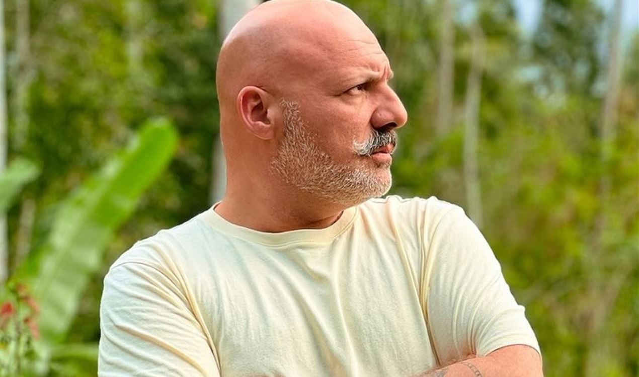 Νίκος Μουτσινάς