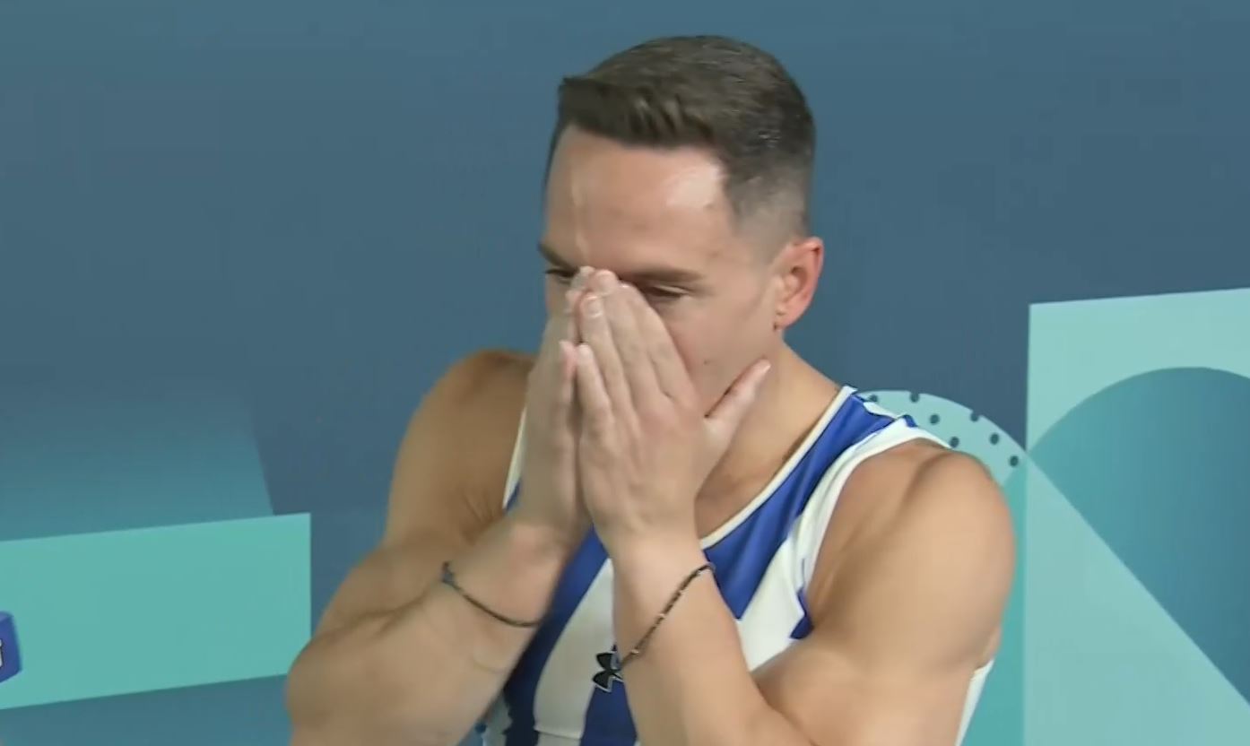 Λευτέρης Πετρούνιας