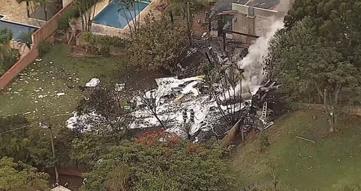 Αεροπορική τραγωδία στη Βραζιλία: Πώς ο 35χρονος πιλότος προσπάθησε να αποφύγει τη συντριβή σε πυκνοκατοικημένη περιοχή – Γιατροί οι περισσότεροι επιβάτες