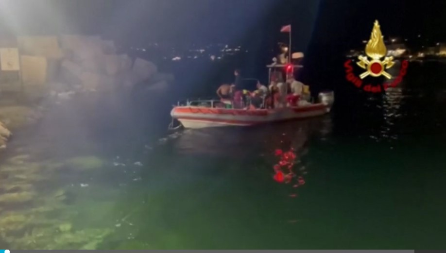 Σικελία: Γιατί επέζησε το πλήρωμα του σούπερ γιοτ, ενώ χάθηκαν οι μισοί επιβάτες; – Τα αινίγματα και οι ευθύνες για το ναυάγιο