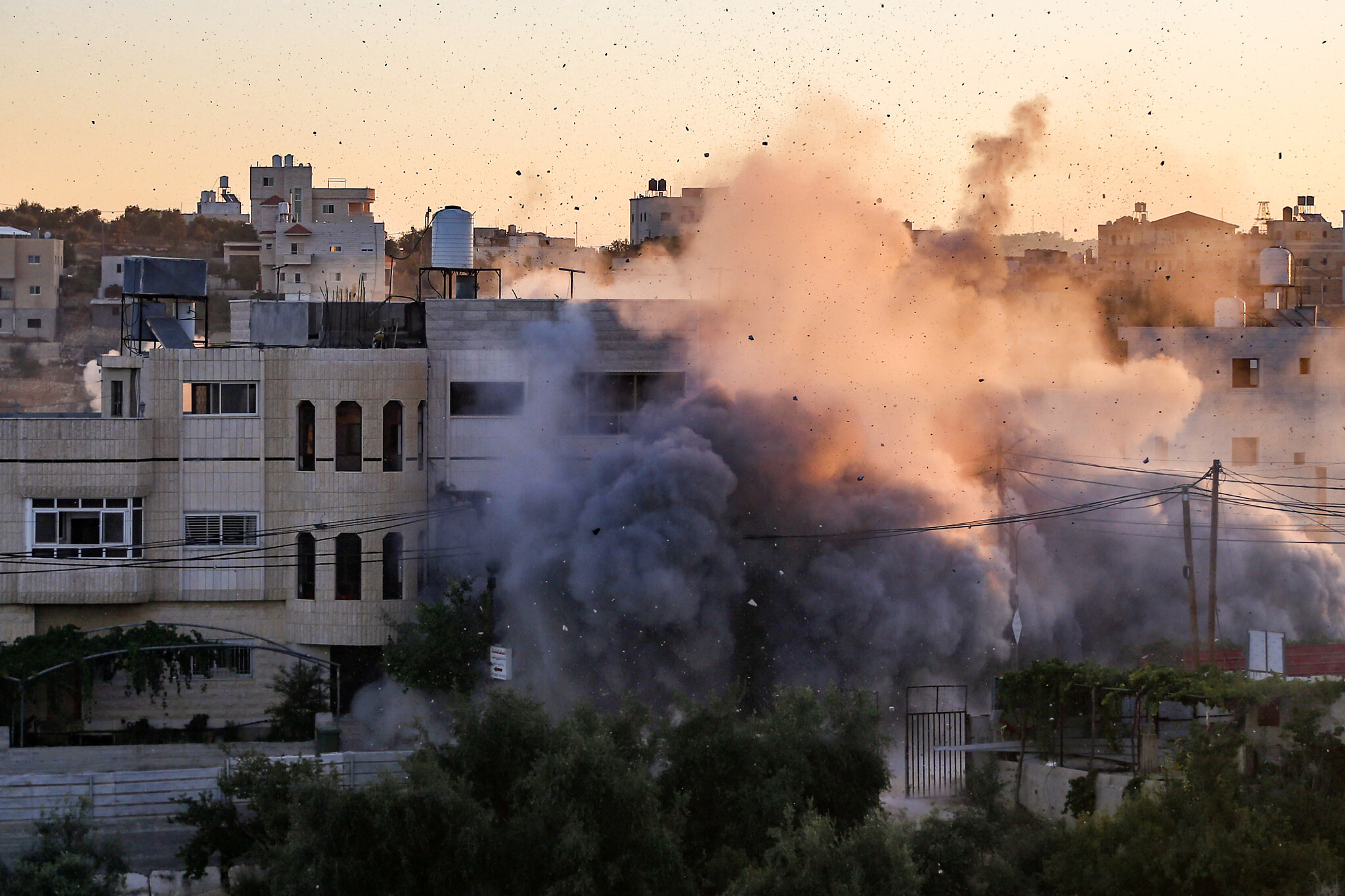 Μέση Ανατολή: 12 νεκροί από ισραηλινά πλήγματα σε σχολεία στη Γάζα – «Ήταν κέντρα διοίκησης της Χαμάς» λέει το Ισραήλ