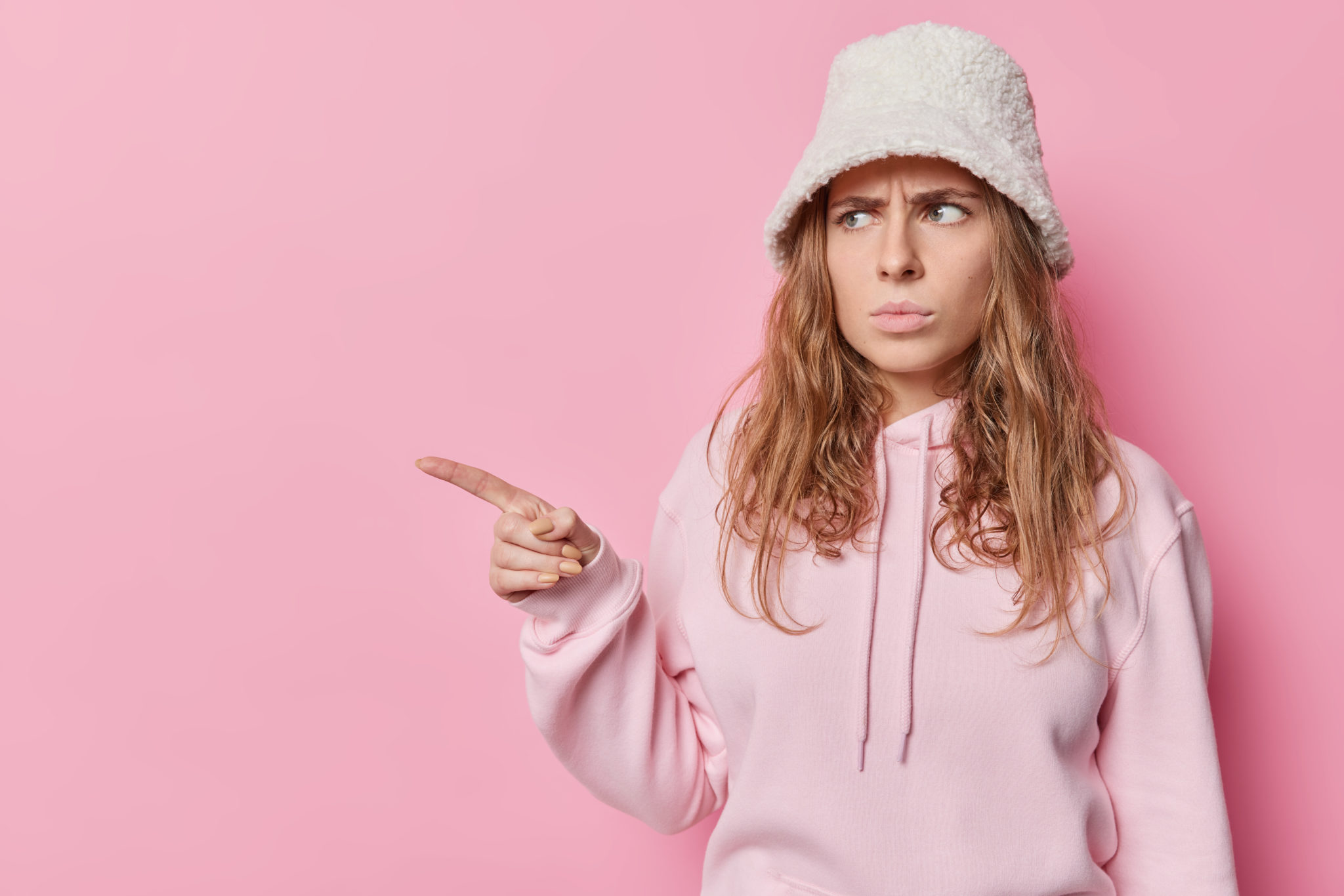 καχύποπτος