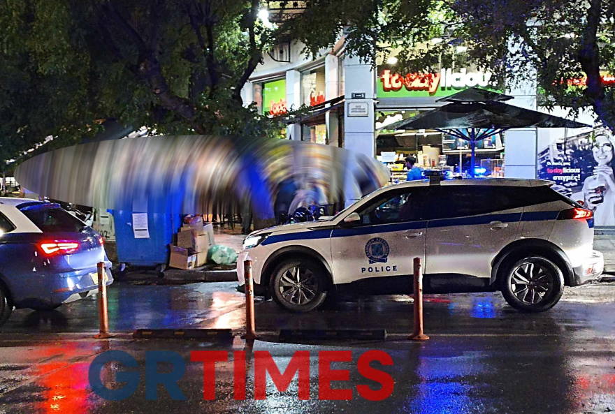 Θεσσαλονίκη: Τον λήστεψαν και τον μαχαίρωσαν στο κέντρο της πόλης