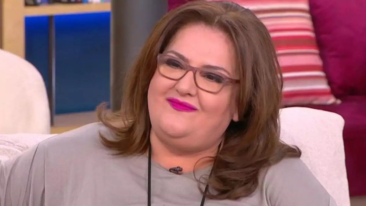 Σοφία Βογιατζάκη για την μητέρα της: «Δεν πρόλαβα να περάσω όλα τα στάδια του πένθους, με πήρε μπάλα η δουλειά»