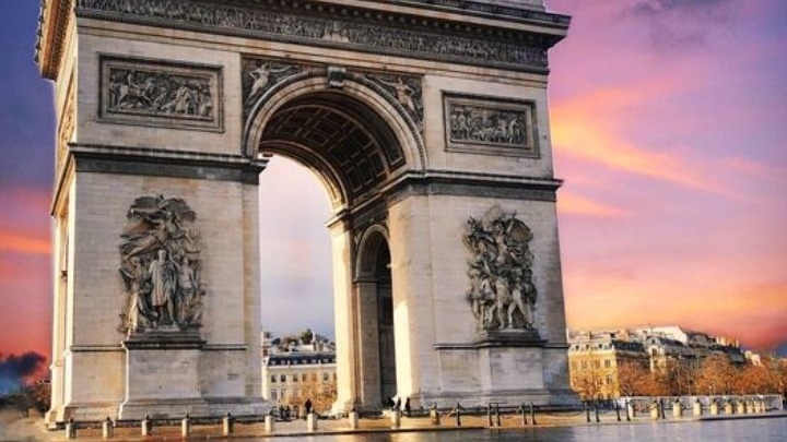 Παραολυμπιακοί Αγώνες 2024: Φαντασμαγορική η Τελετή Εναρξης με 4.440 αθλητές και αθλήτριες