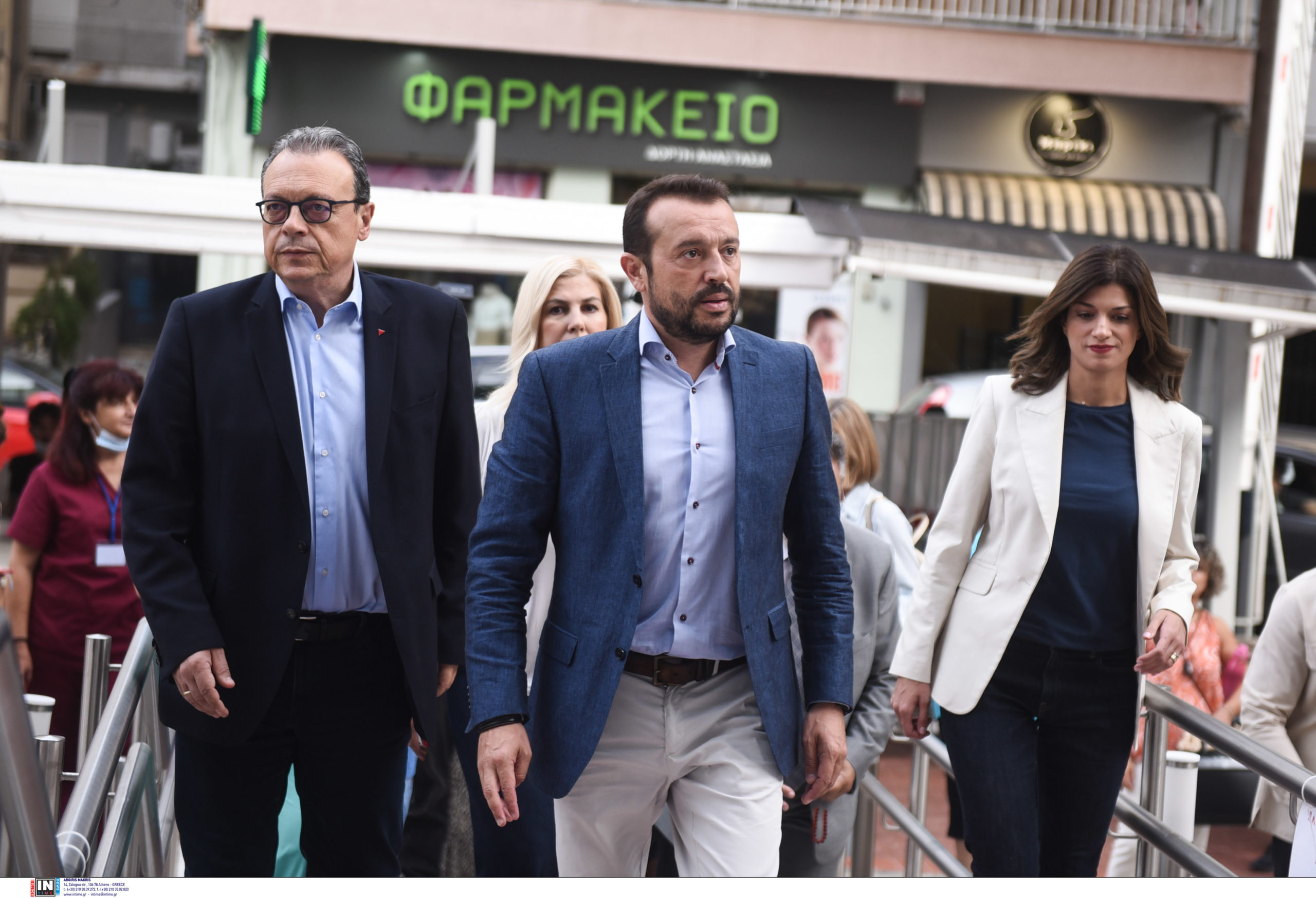 ΕΠΙΣΚΕΨΗ ΤΟΥ ΠΡΟΕΔΡΟΥ ΤΗΣ ΚΟ ΤΟΥ ΣΥΡΙΖΑ-ΠΣ ΣΤΟ ΘΕΑΓΕΝΕΙΟ ΑΝΤΙΚΑΡΚΙΝΙΚΟ ΝΟΣΟΚΟΜΕΙΟ ΘΕΣΣΑΛΟΝΙΚΗΣ