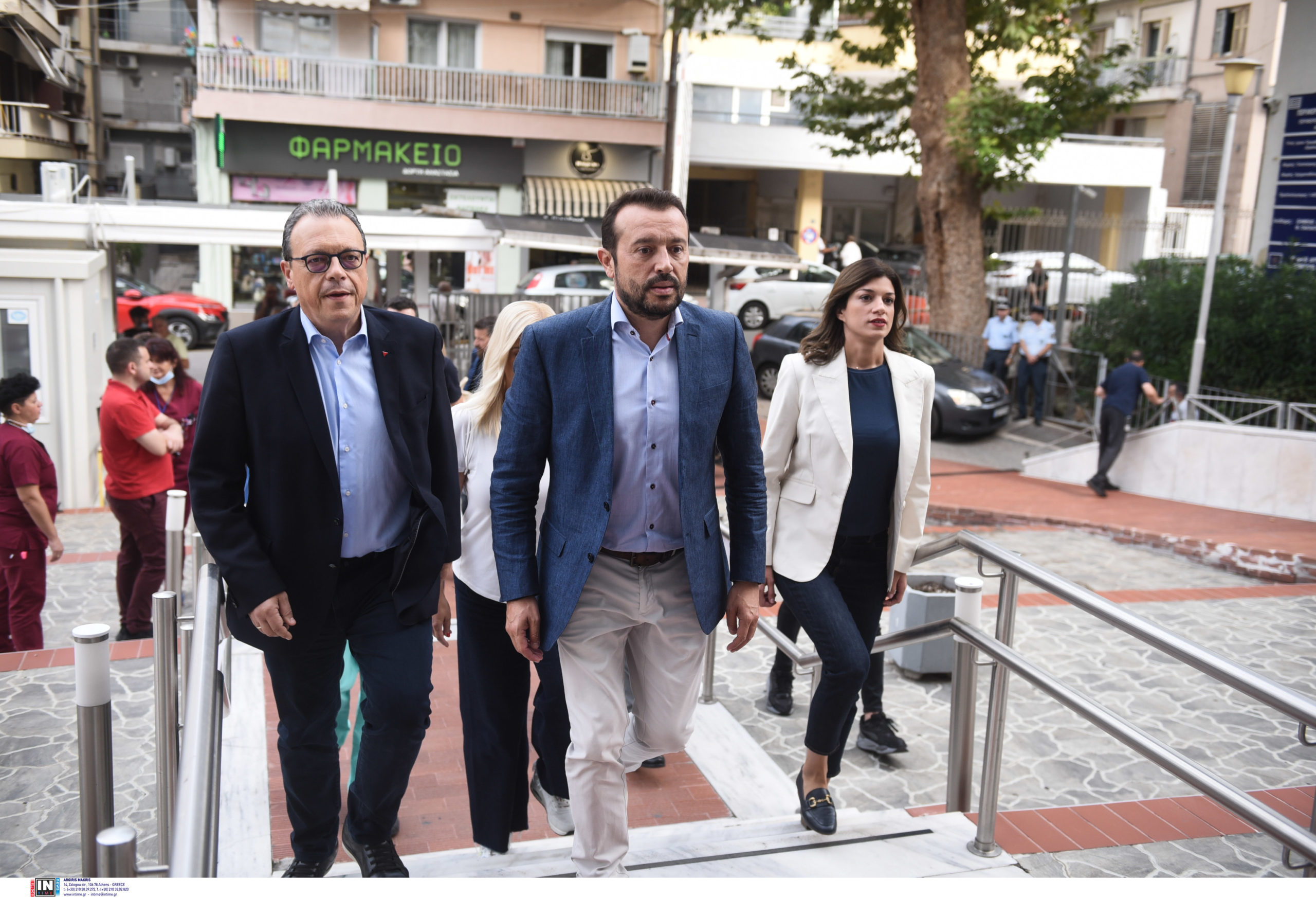 ΕΠΙΣΚΕΨΗ ΤΟΥ ΠΡΟΕΔΡΟΥ ΤΗΣ ΚΟ ΤΟΥ ΣΥΡΙΖΑ-ΠΣ ΣΤΟ ΘΕΑΓΕΝΕΙΟ ΑΝΤΙΚΑΡΚΙΝΙΚΟ ΝΟΣΟΚΟΜΕΙΟ ΘΕΣΣΑΛΟΝΙΚΗΣ